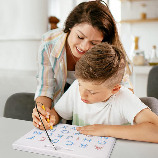 The 2 in 1 Magnet Tracing Board